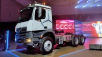 Daimler_Percantik_Armada_Truk_Legendaris_Arocs_dan_Actros