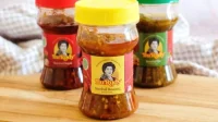 10_Oleh-oleh_Kuliner_Surabaya_Terlezat_Kerupuk_Spikoe__Lebih_Banyak