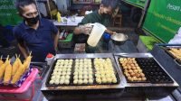 8_Takjil_Bandung_Terlezat_Menu_Beragam_Lokasi_Anti-Mainstream