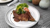 Ayam_Lumpur_Kulonprogo_Resep_Rahasia_Gurih_Mlekoh_yang_Menggoda