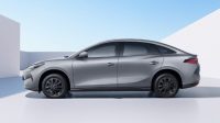 BYD_e7_Sedan_Listrik_Murah_Sempurna_Jadi_Taksi_Masa_Depan