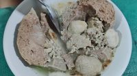 Bakso Beranak Pak Gareng: Legendaris Pulau Tidung, Wajib Coba! Bakso Beranak Pak Gareng: Legendaris Pulau Tidung, Wajib Coba!
