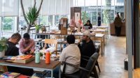 Bukber_di_Ampera_5_Kafe_Hits_dengan_Menu_Lengkap