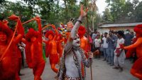 Festival_Lal_Kach_Ritual_Unik_Hindu_Bangladesh_yang_Menakjubkan