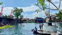 Jelajahi_Umbul_Ponggok_Surga_Air_Jernih__Ikan_Hias_Menawan