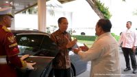 Jokowi__Prabowo_Naik_BMW_i7_Spesifikasi_Mewah_Terungkap