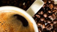 Kopi_Panggang_Sedang_vs_Gelap_Mana_yang_Lebih_Sehat_untuk_Anda