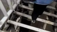 Pelat_Besi_JPO_Hilang_Misterius_Diduga_Dicuri_Kondisi_Amburadul
