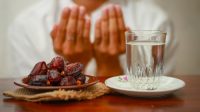 Puasa_Sehat_7_Tips_Jaga_Jantung_Kuat_Selama_Ramadhan