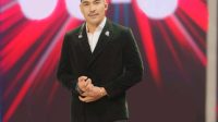 Robby_Purba_Petualangan_Takjil_Malam_Ramada_di_Pedagang_Kaki_Lima