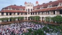 Saksi_Sejarah_Salat_Idul_Fitri_yang_Mempesona_di_Lawang_Sewu