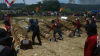 Saksikan_Kehebohan_Meriam_Karbit_Bogor_Pesta_Rakyat_Spektakuler