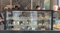 Sensasi_Baru_Bikamisu_Bika_Ambon__Tiramisu_Nikmati_Kelezatannya
