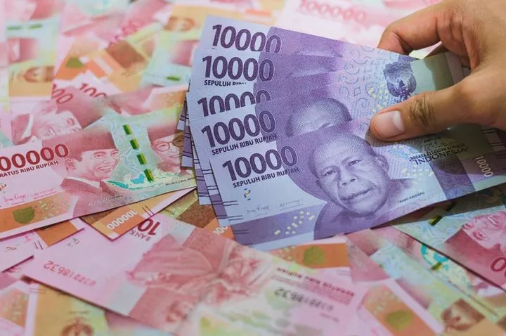 10 Ide Amal THR Lebaran: Berbagi Kebaikan Maksimal