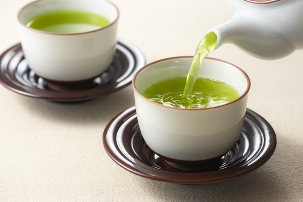 5 Minuman Ajaib Bersihkan Ginjal, Buang Racun Tubuh Secara Alami
