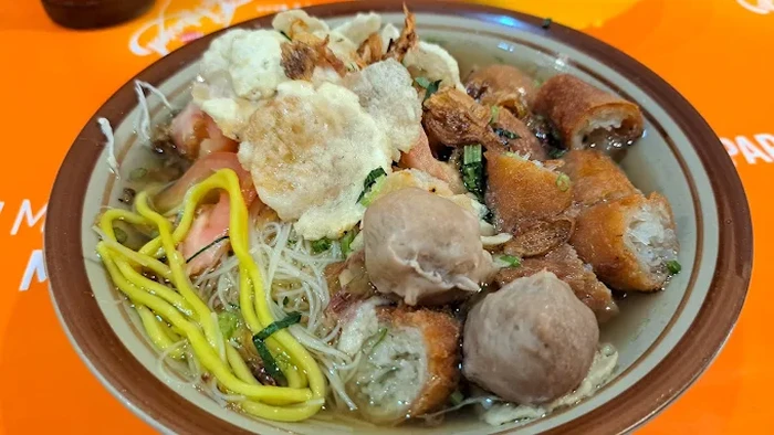 5 Soto Legendaris Terenak: Rasakan Hangatnya Kelezatan Legendaris