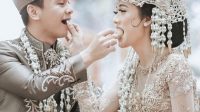 Anissa Aziza & Raditya Dika: Kulineran Australia & Mekkah Anissa Aziza & Raditya Dika: Kulineran Australia & Mekkah