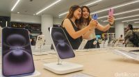 Apple Terancam Rugi Rp 14 Triliun Akibat Kebijakan Trump