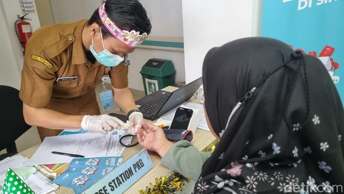 CKG: Gagal Penuhi Ekspektasi, Kesehatan Masyarakat Terancam?