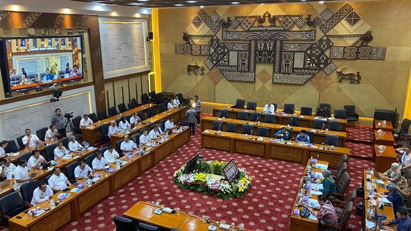 DPR Berduka: Anggota Komisi IX, Alamuddin, Meninggal Kecelakaan