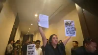 Demo RUU TNI Jakarta: Polisi Selidiki, Peluang Bisnis Terdampak