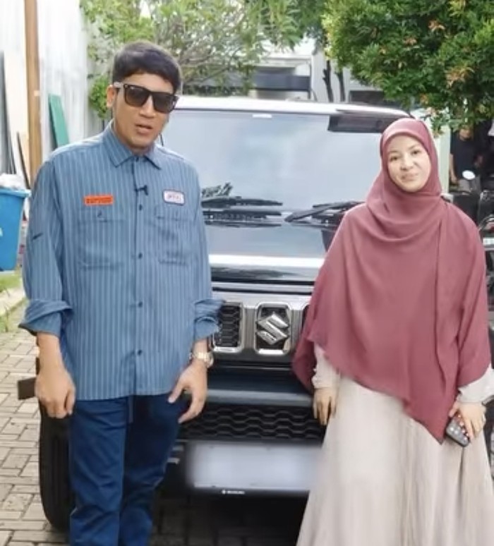 Desta & Natasha Rizky: Kuliner Romantis Usai Perpisahan?