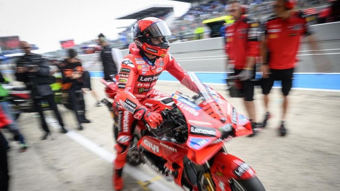Drama MotoGP Inggris: Marquez Mogok, Didorong, Gagal FP?