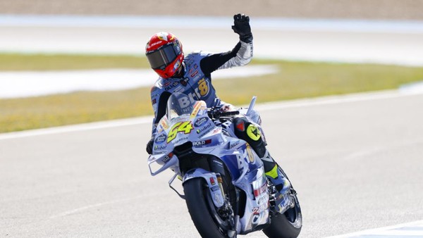 Fermin Aldeguer: Target Juara, Rider Tim Pabrikan!