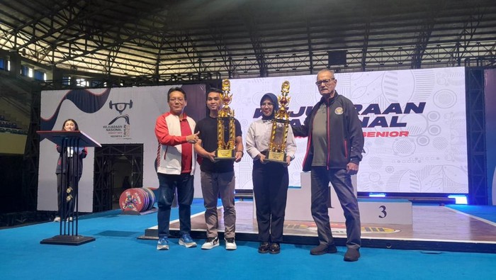 Jambi Raih Juara Umum Kejurnas Angkat Besi 2025!