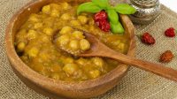 Kari Kacang Arab: Resep Protein Tinggi, Lezat & Bikin Ketagihan Kari Kacang Arab: Resep Protein Tinggi, Lezat & Bikin Ketagihan