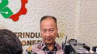 Menperin Ungkap Penyebab Kelangkaan Minyak Kelapa: Temui Solusinya
