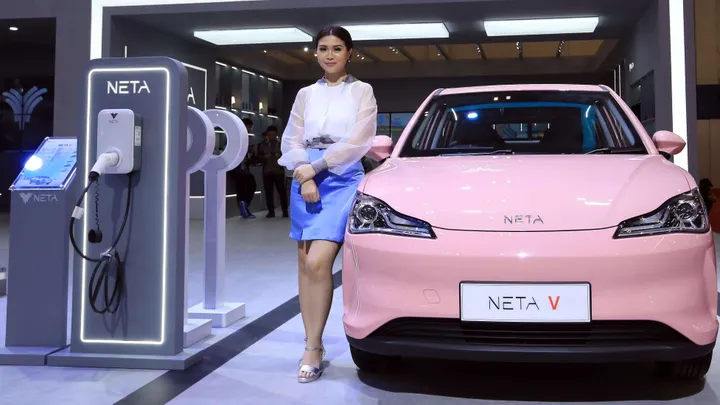 Mobil Listrik Neta V II: Lokal, Canggih, Siap Ramaikan Pasar EV Indonesia