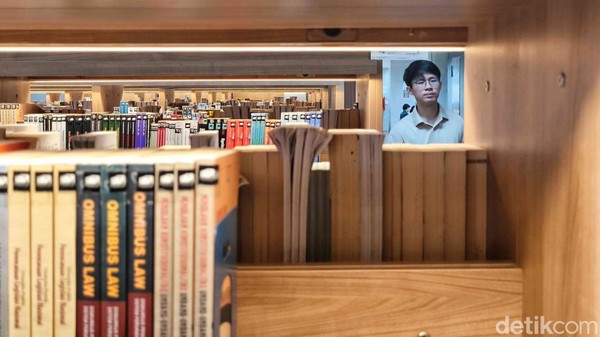 Perpustakaan Jakarta Buka Malam: Antusiasme Warga Melonjak Tinggi