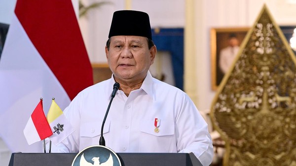 Prabowo Subianto Terima 8 Surat Kepercayaan Dubes di Istana