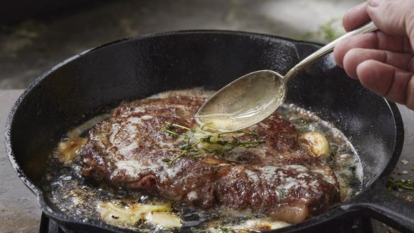 Rahasia Beefsteak Juicy & Gurih: Resep Mudah Anti Gagal