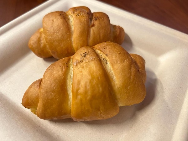 Rahasia Salt Bread Korea: Gurih, Lezat, Pakai Banyak Mentega