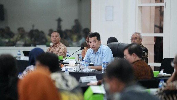 Rahasia Sukses Pemuda & Olahraga: Wamenpora Ungkap Strategi Jitu