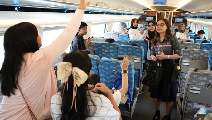 Raih Diskon 50% Tiket Kereta Cepat: Syarat Mudah, Buruan!