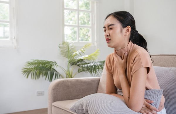 Redakan Asam Lambung? 5 Makanan Ajaib: Jahe, Pisang & Lainnya