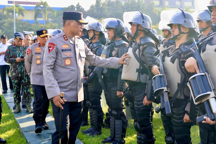 Ribuan Polisi Jaga May Day 2025 Surabaya-Lamongan: Aman Terkendali