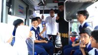 Sekolah Gratis Tangerang: Angkutan Pelajar Resmi Diluncurkan Pemkot Sekolah Gratis Tangerang: Angkutan Pelajar Resmi Diluncurkan Pemkot