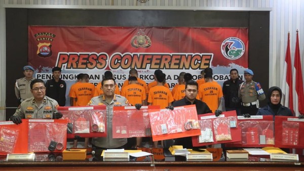 Serang: Polisi Bongkar Jaringan Narkoba, 17 Tersangka Dibekuk