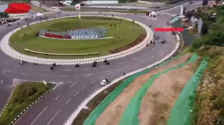 Sirkuit Mandalika MotoGP 2022: 5 Fakta Menarik Tenun Sasak