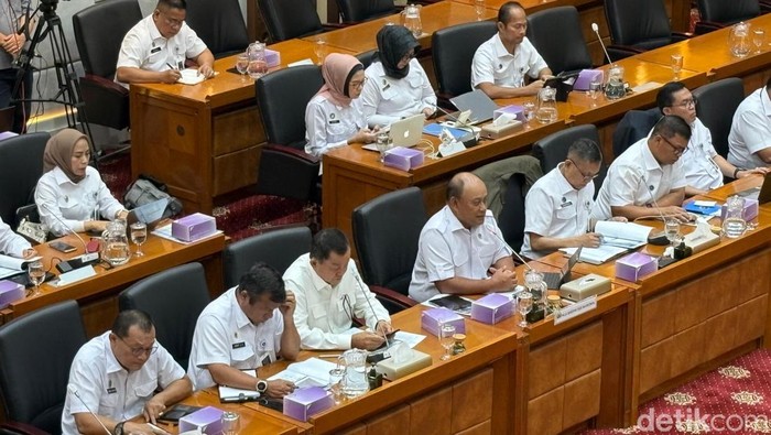 Skema Baru MBG: BGN Stop Reimburse Dapur, Solusi Efektif?