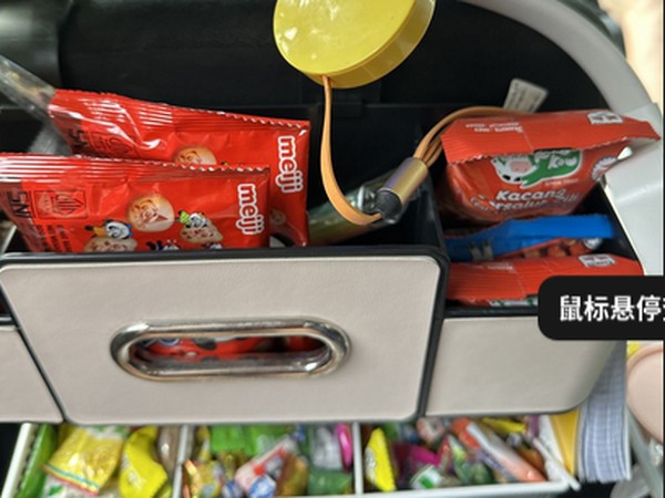 Sopir Hebat: Sajikan Camilan Lengkap, Bikin Perjalanan Nyaman