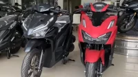 Vario 125 vs 160 2024: Pilih Mana? Harga & Spesifikasi Vario 125 vs 160 2024: Pilih Mana? Harga & Spesifikasi
