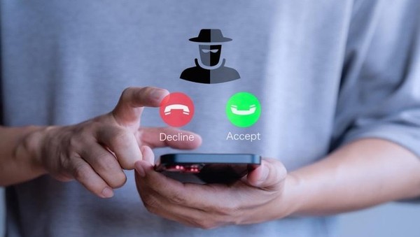 Waspada! Kenali Telepon Penipuan CS Palsu Sebelum Tertipu