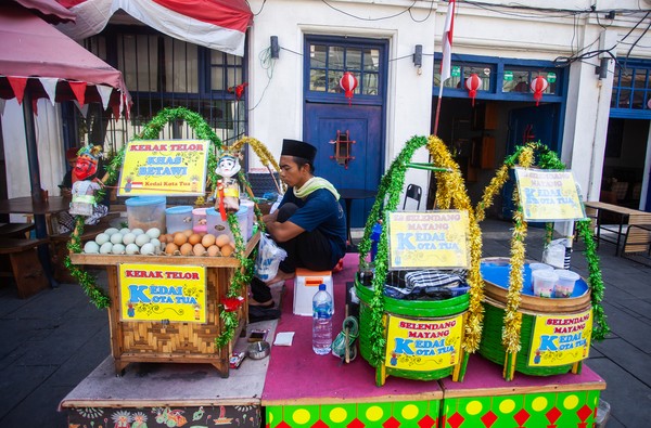 60 UMKM Kuliner Meriahkan HUT Jakarta 498 di Lapangan Banteng