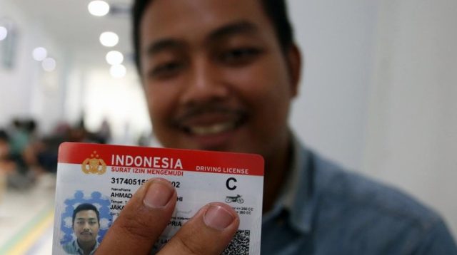 Batas Usia Minimal SIM? Ketahui Aturan Terbaru Sekarang!