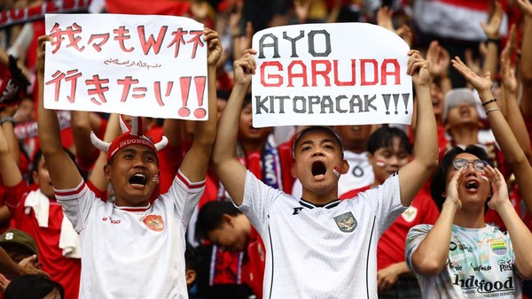 Gemuruh Merah Putih: Suporter Indonesia Ramaikan Stadion Suita Jepang